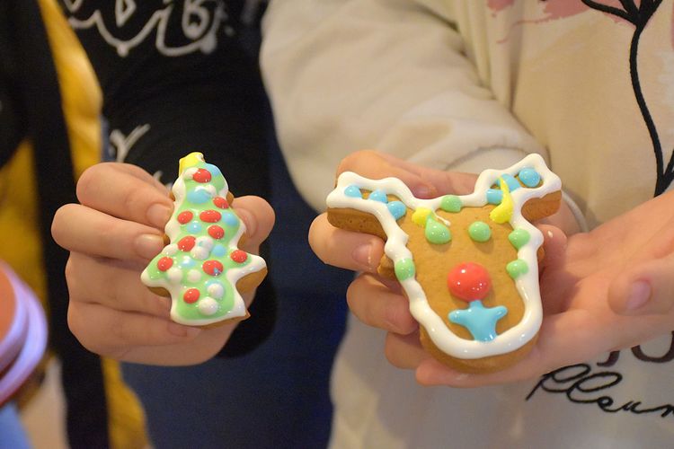 GINOP Plusz Program, Mézeskalács-díszítés